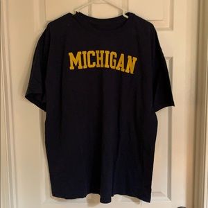 Michigan Wolverines basic t shirt navy